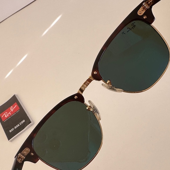 Ray-Ban Clubmaster Classic Polished Red Havana on Gold Sunglasses RB3016 - Picture 6 of 6